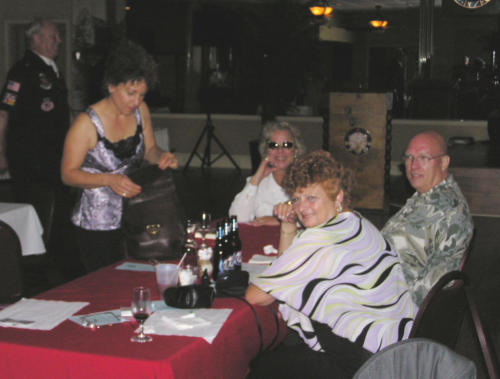 2005 FWB, FL Reunion - Banquet- Dave Voisey and the Girls